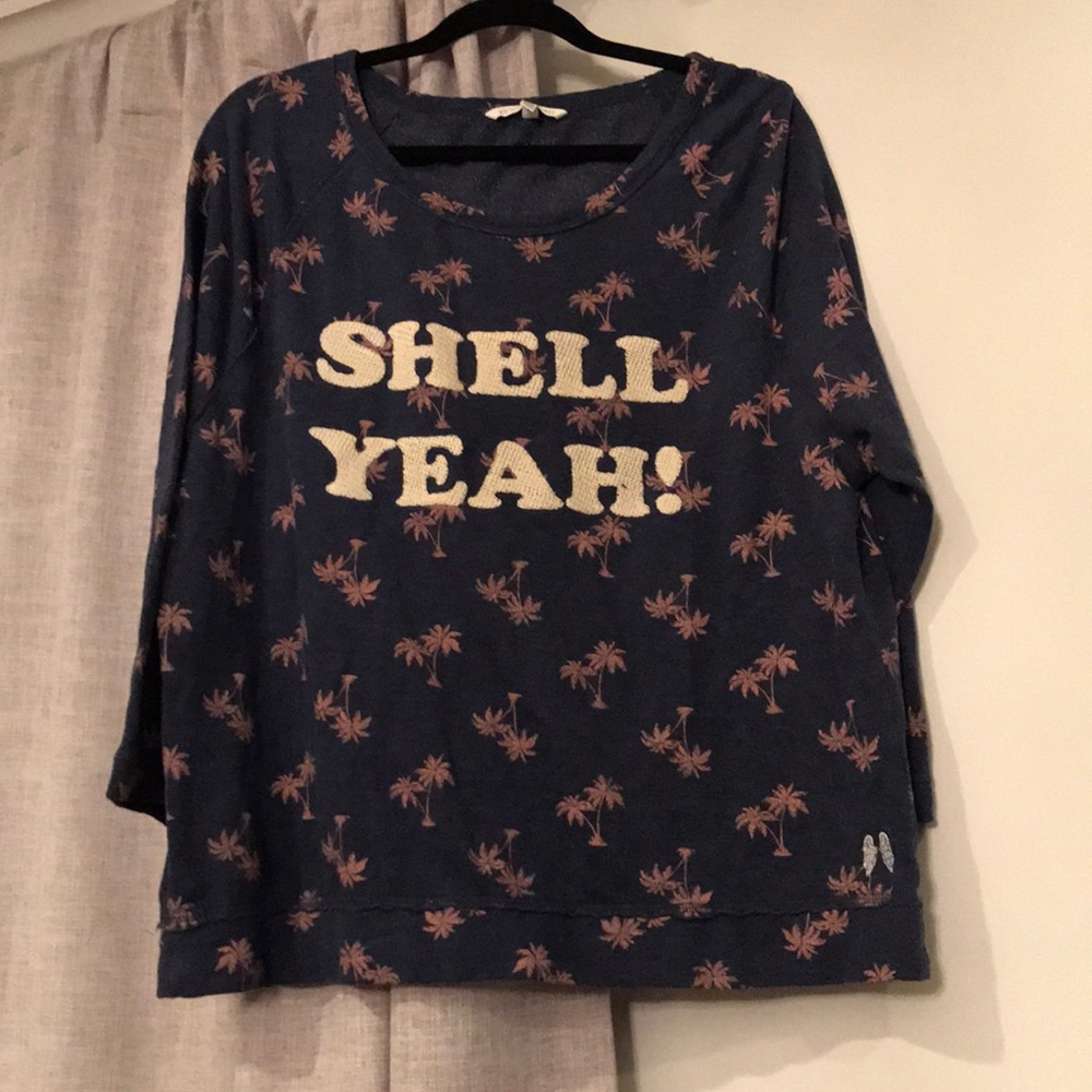 Victoria’s Secret Shell Yeah Pullover